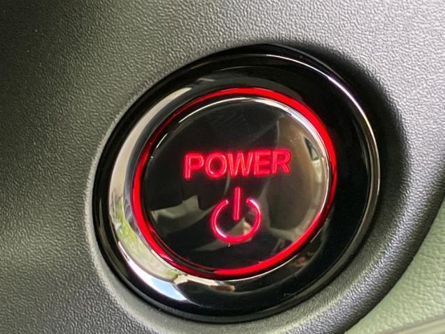 国産車から輸入車まで多様なお客様のニーズのお応えできるように、全国規模で豊富な在庫展開！車のことならWECARSへ！