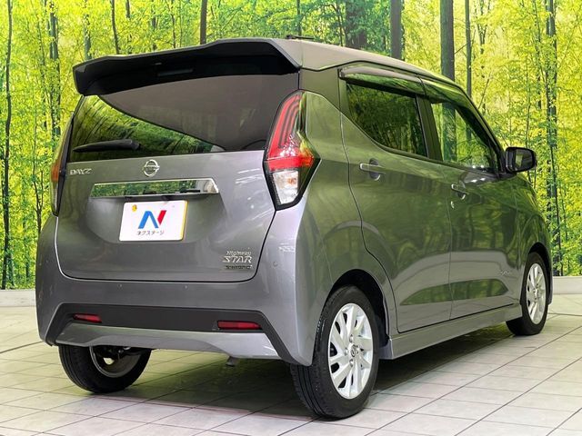 ☆全国のネクステージからお取り寄せが可能※！遠方の店舗に展示してあるクルマが気になる場合も、最寄りの店舗でご覧いただくことが可能です！是非私たちに要望をお聞かせください！※別途費用