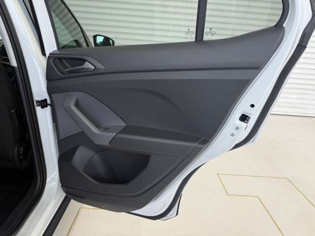 リアドアトリム