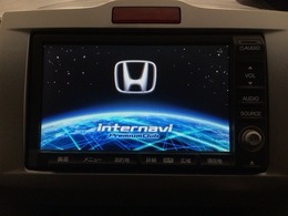 【オーディオ機能】ナビに一体のオーディオは、ワンセグTVの他にCDプレーヤーを装備♪もちろんFM/AMラジオもお聞きいただけますよ♪