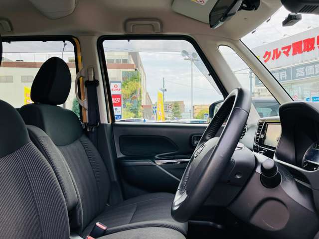 当店の総額表示は千葉県内での登録諸費用となっております。北は北海道・南は九州・沖縄と全国登録・納車可能です。別途御見積いたしますので、お気軽にお問い合わせください。