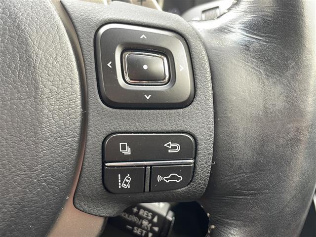 【運転席操作部】快適なドライブを楽しむための機能が装備されています！運転席から触れるので、使いやすいです！除菌プランいれていただくと、さらに清潔で安心していただけます！