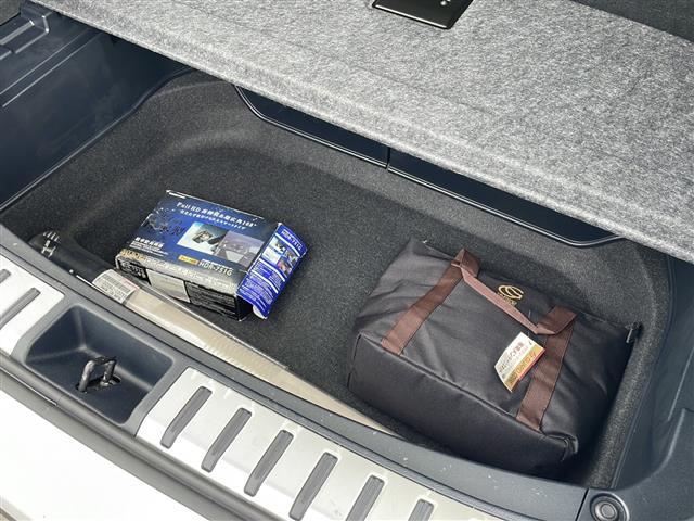 【運転席操作部】快適なドライブを楽しむための機能が装備されています！運転席から触れるので、使いやすいです！除菌プランいれていただくと、さらに清潔で安心していただけます！