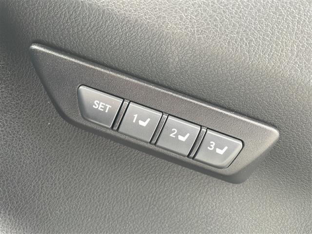 【運転席操作部】快適なドライブを楽しむための機能が装備されています！運転席から触れるので、使いやすいです！除菌プランいれていただくと、さらに清潔で安心していただけます！