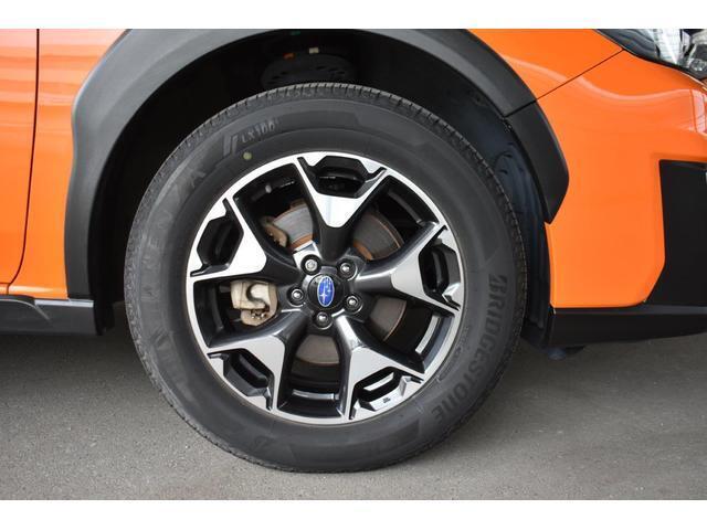 純正17インチアルミホイール付タイヤサイズは225/60R17