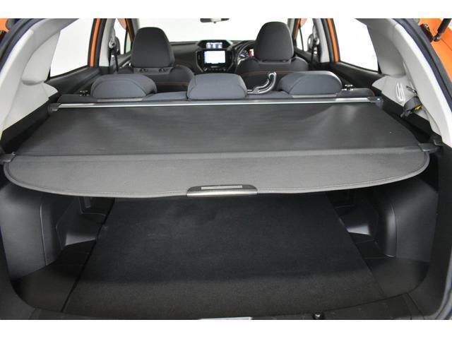 トノカバーを使えばトランク内の荷物が隠せ、プライバシーを守れます。