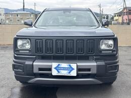 自社工場完備。点検整備やアフターもお任せください。そのほか、専用ブースにて各種コーティングを行っております。