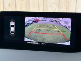 【バックカメラ】便利なバックカメラで安全確認もできます。駐車が苦手な方にもオススメな便利機能です。