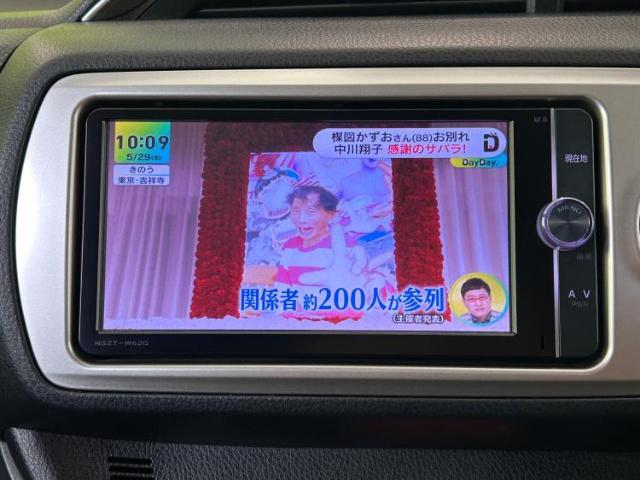 WECARSでは各商談席に大型モニターをご用意しております！見やすい大画面でゆったりと全国の在庫をご覧いただけます！是非ご来店お待ちしております！
