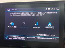 ディスプレイオーディオ装備！！カープレイ　Bluetooth搭載！！
