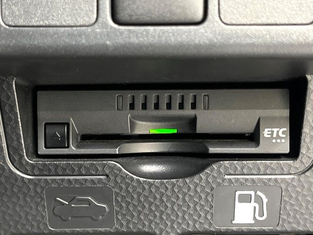 【ETC】高速道路の料金所をストレスなく通過！話題のスポットやサービスエリアに多い「スマートIC」利用時は必須のアイテムです。当店でセットアップを実施、ご納車当日からすぐにご利用いただけます！