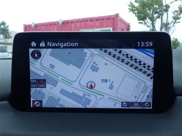 【純正SDナビ】ナビゲーションシステム装備なので不慣れな場所へのドライブも快適にして頂けます♪