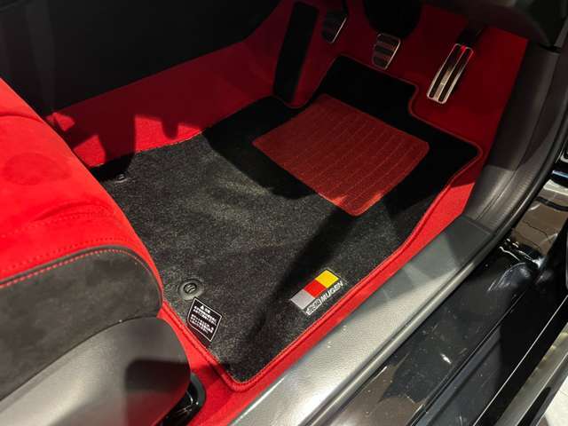 ＜OP＞無限スポーツフロアマット