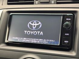 【純正ナビ】人気の純正ナビを装備。オーディオ機能も充実しており、Bluetooth接続すればお持ちのスマホやMP3プレイヤーの音楽を再生可能！毎日の運転がさらに楽しくなります！！
