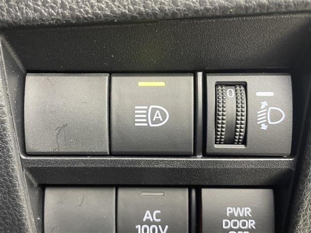 【運転席操作部】快適なドライブを楽しむための機能が装備されています！運転席から触れるので、使いやすいです！除菌プランいれていただくと、さらに清潔で安心していただけます！