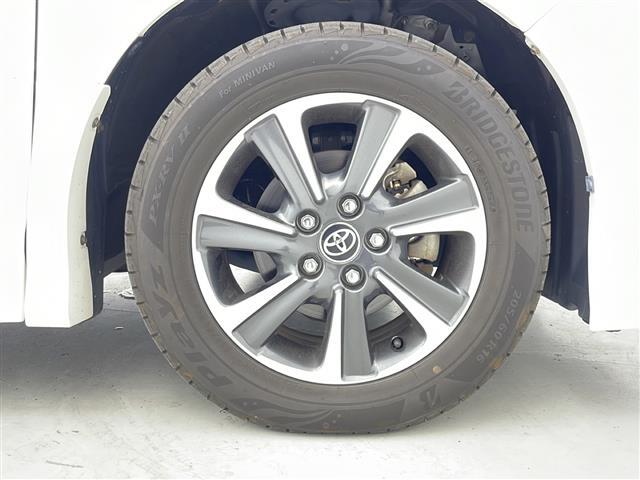 【純正16インチアルミホイール】専用のアルミなので、お車のイメージにぴったり！！社外のアルミやスタッドレスタイヤも取り扱いございます！！ドレスアップもカスタマイズもお任せください！！