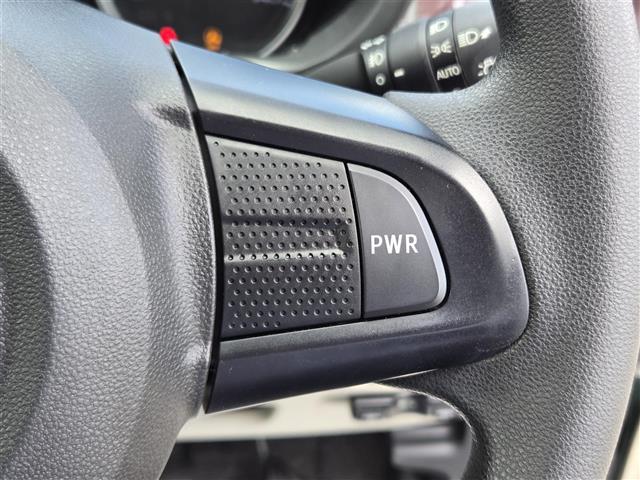 【運転席操作部】快適なドライブを楽しむための機能が装備されています！運転席から触れるので、使いやすいです！除菌プランいれていただくと、さらに清潔で安心していただけます！