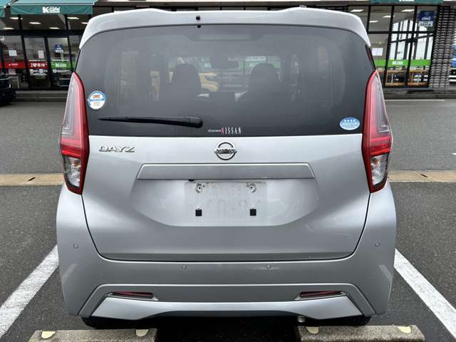 お客様にお気に入りのお車を安心して長くお乗りいただくために、ケイカフェは最長10年間、325項目以上をカバーするワイド保証プランをご用意しております。月々約332円でご加入いただけますのでぜひご検討下さい！