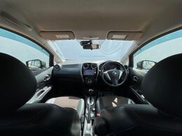 グループ総在庫数約30，000台！！全国の系列店からメーカー・車種問わずご紹介出来るので、あなたにピッタリのお車が見つかるはずです♪まずはお問い合わせ下さい☆