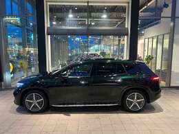 ボディーコーティング、電子機器等の取付といったご要望にも、正規ディーラーならではの技術力でお応えいたします！　ぜひ一度、お気軽にご相談ください。