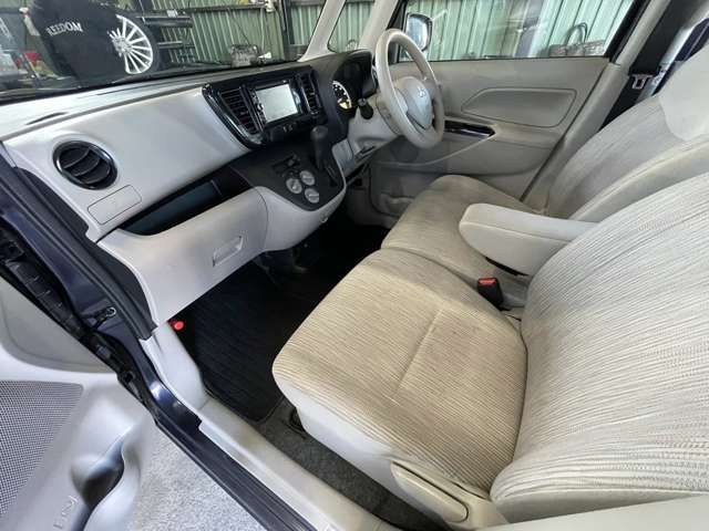 車検・整備・板金・メンテナンス・ドレスアップ・カスタム・お車の事なら何でも当店にお任せください！！