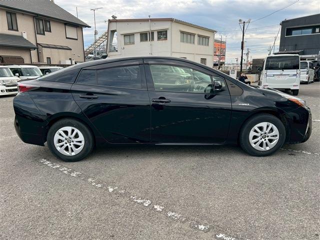 安心、安全なお車にお乗りいただくために、お得なメンテナンスパックもご用意しております。購入から納車後まで軽ワールドにてお客様の愛車のトータルサポートをさせていただきます。