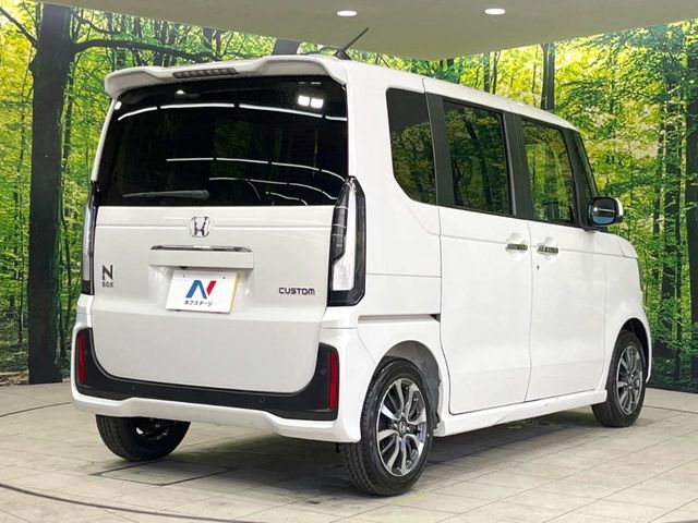 ☆全国のネクステージからお取り寄せが可能※！遠方の店舗に展示してあるクルマが気になる場合も、最寄りの店舗でご覧いただくことが可能です！是非私たちに要望をお聞かせください！※別途費用