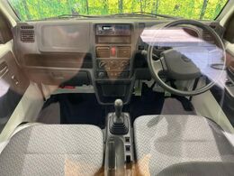 グループ総在庫数約30，000台！！全国の系列店からメーカー・車種問わずご紹介出来るので、あなたにピッタリのお車が見つかるはずです♪まずはお問い合わせ下さい☆