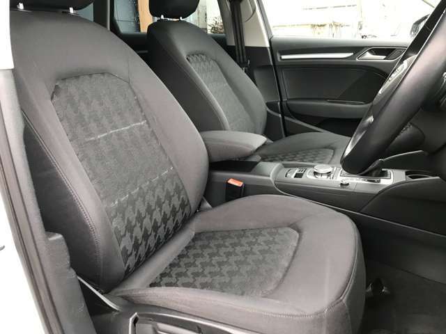 電車でご来店希望のお客様へ　当店はJR金沢駅から10分程度の場所です。ご予約いただければ金沢駅まで送迎も承ります。北陸新幹線をご利用してご来店いただいているお客様も多数いらっしゃいます。