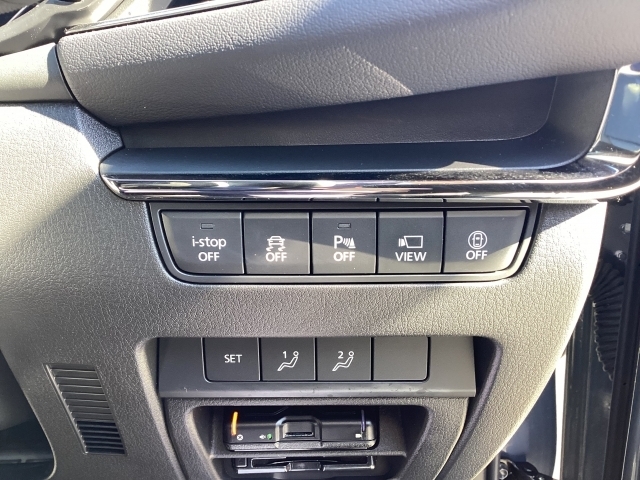 MAZDA3は安全装備も充実♪♪今や必須の装備の装備ですね（＾＾）/
