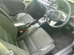 「この車の写真をもっと見たい」「状態が気になる」「この装備はついている？」どんな小さな疑問でもお気軽にお問い合わせください！