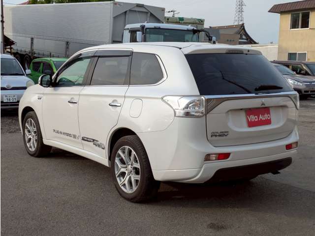 実車を見れなくても安心して下さい。外装・内装・装備品、気になることは何でもお聞きください。キズが気になる個所があればその部分の写真を送らせて頂きます。