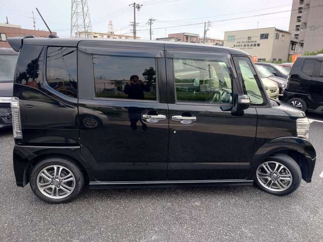 自動車保険ご相談ください！三井住友、あいおいニッセイ同和代理店☆見積もりします。保険担当が万が一の場合連携を取って敏速に対応します。代車、レンタカーもご用意しますのでご安心ください。