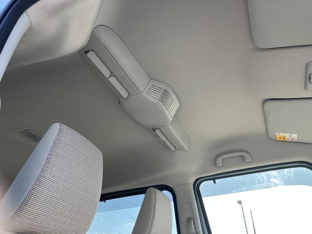 天井内張もきれいな状態に保たれております。