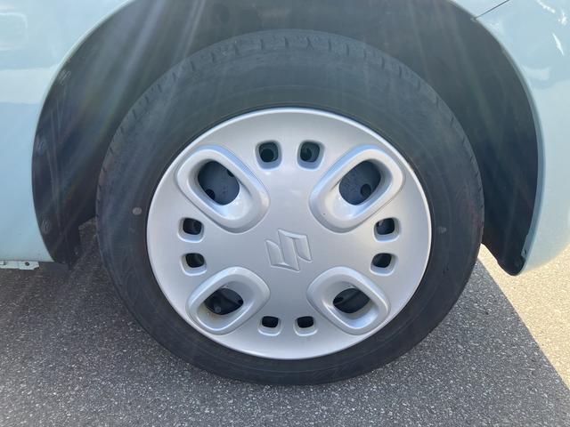 純正ホイールキャップ。アルミホイールも多数取り揃えておりますので交換ご希望の際はお問合せ下さい。