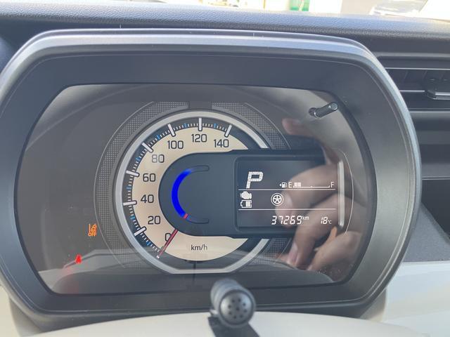 見やすいメーター周り。