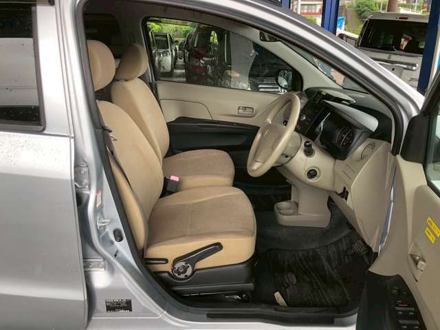 販売、整備、鈑金、保険など、お車に関わる事は何でも「フルカワ」にお任せください！