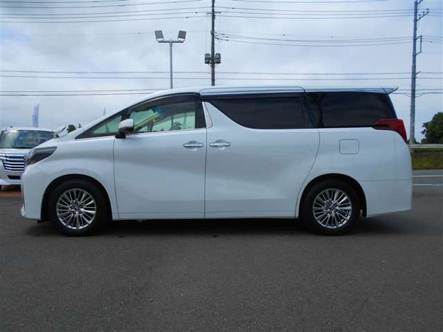 写真ではわかりづらい車輌状態もお電話頂ければご説明させて頂きます。