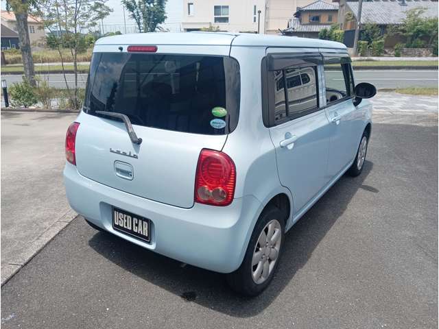 ★AKオートではプロの洗車スタッフが在籍しています！ご購入して頂いたお車は一台一台愛情をもって丁寧に仕上げ、お客様にお渡しさせていただきます＾＾