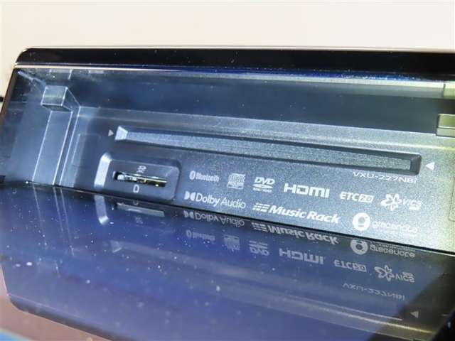 CD＆DVDの再生が出来ます。