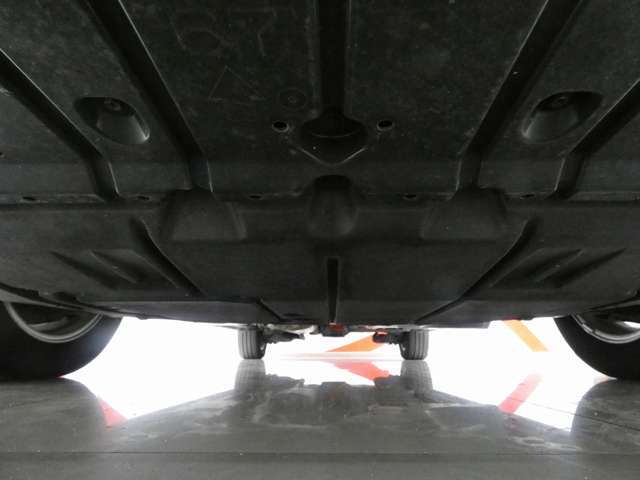 気になる中古車を見つけたら、さっそく現物確認がしたい！　当店ではオンライン来店予約を実施中です。