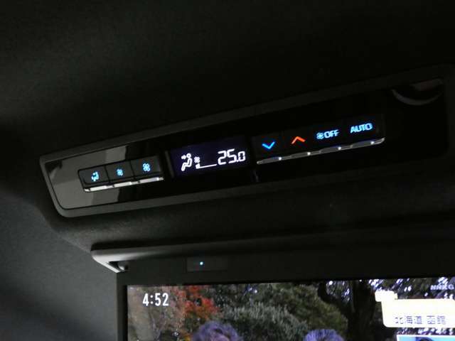 スーパーアップル青森店は、新車販売・中古車販売・車検・整備・鈑金塗装・用品販売・自動車保険を取扱い、トータル・カーライフサポート店舗です。