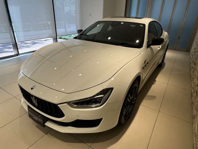 ギブリGT、安心の正規ディーラー車となります。