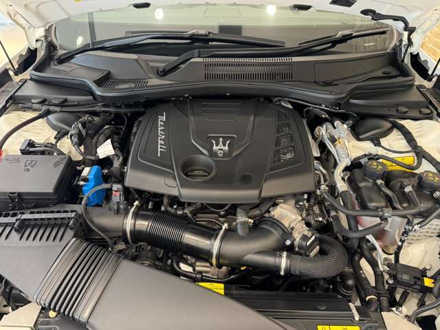 2.0Lマイルドハイブリッドエンジン