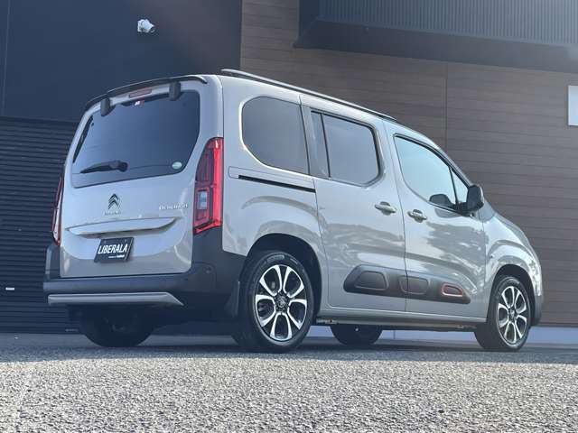 全国納車可能※です！全国のLIBERALA、もしくはガリバーグループ直営店舗のどこでも納車が可能です。※車両運搬費がかかります。