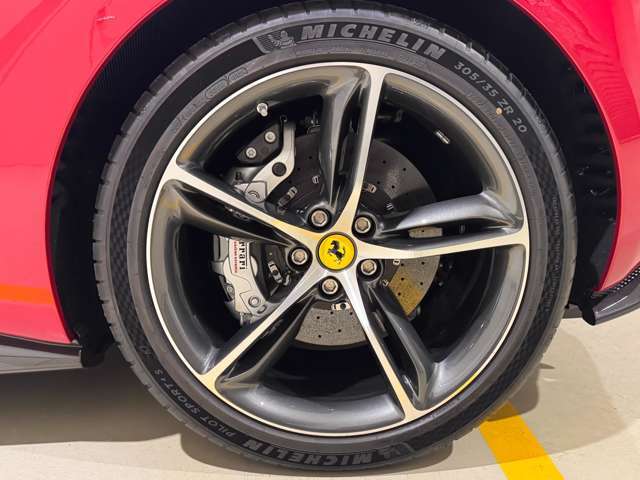 20インチダイアモンド鍛造ホイール