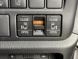 【運転席操作部】『運転席周辺の装備』の画像になります。快適なドライブを楽しむための機能が装備されています！運転席から触れるので使いやすいです！