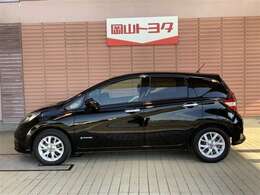 当店は、トヨタディ-ラ-として高品質な中古車を多数取り揃えております！