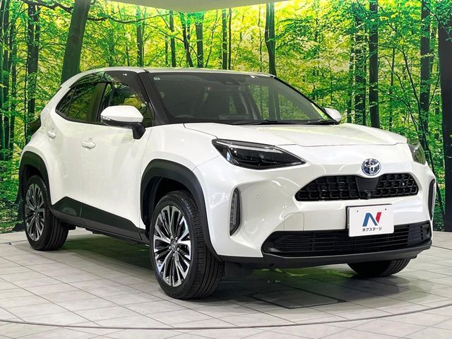 大好評のボディコーティング「弾スプラッシュコート」もご納車までに施工可能。通常のガラスコートと異なる、耐久年数6年の無機質ガラスコーティングが、ボディをキレイな状態に保ってくれます。