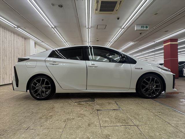 納車日から6ヶ月間の走行距離無制限の無料保証は本体価格に含まれております。加入対象車両などの詳細はお気軽に店舗までお問い合わせ下さい♪